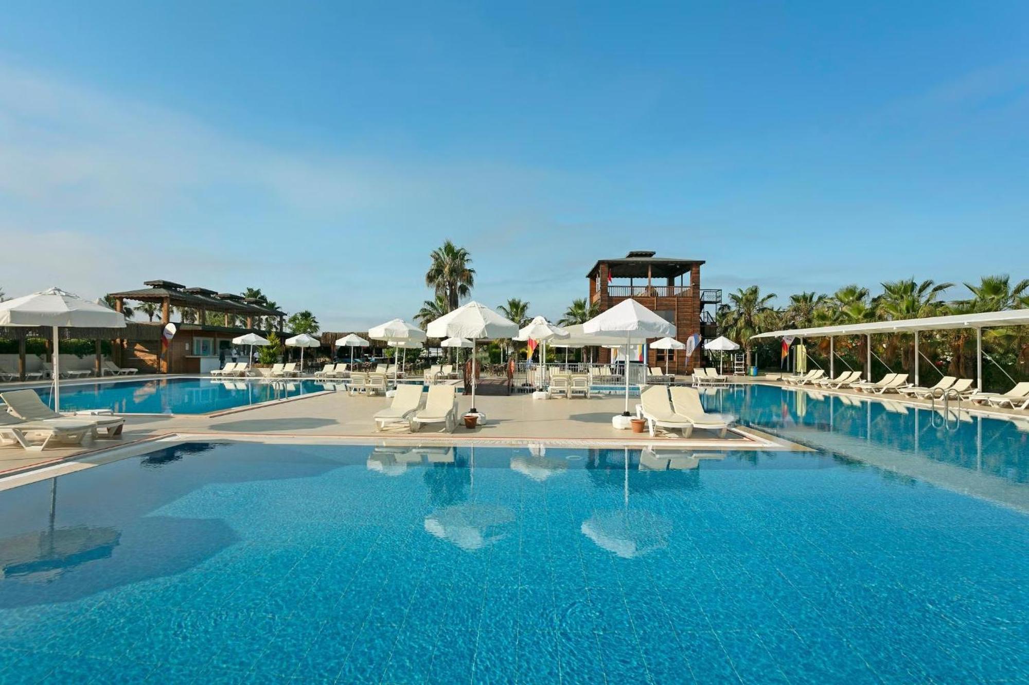Armas Life Belek Hotel Bagian luar foto
