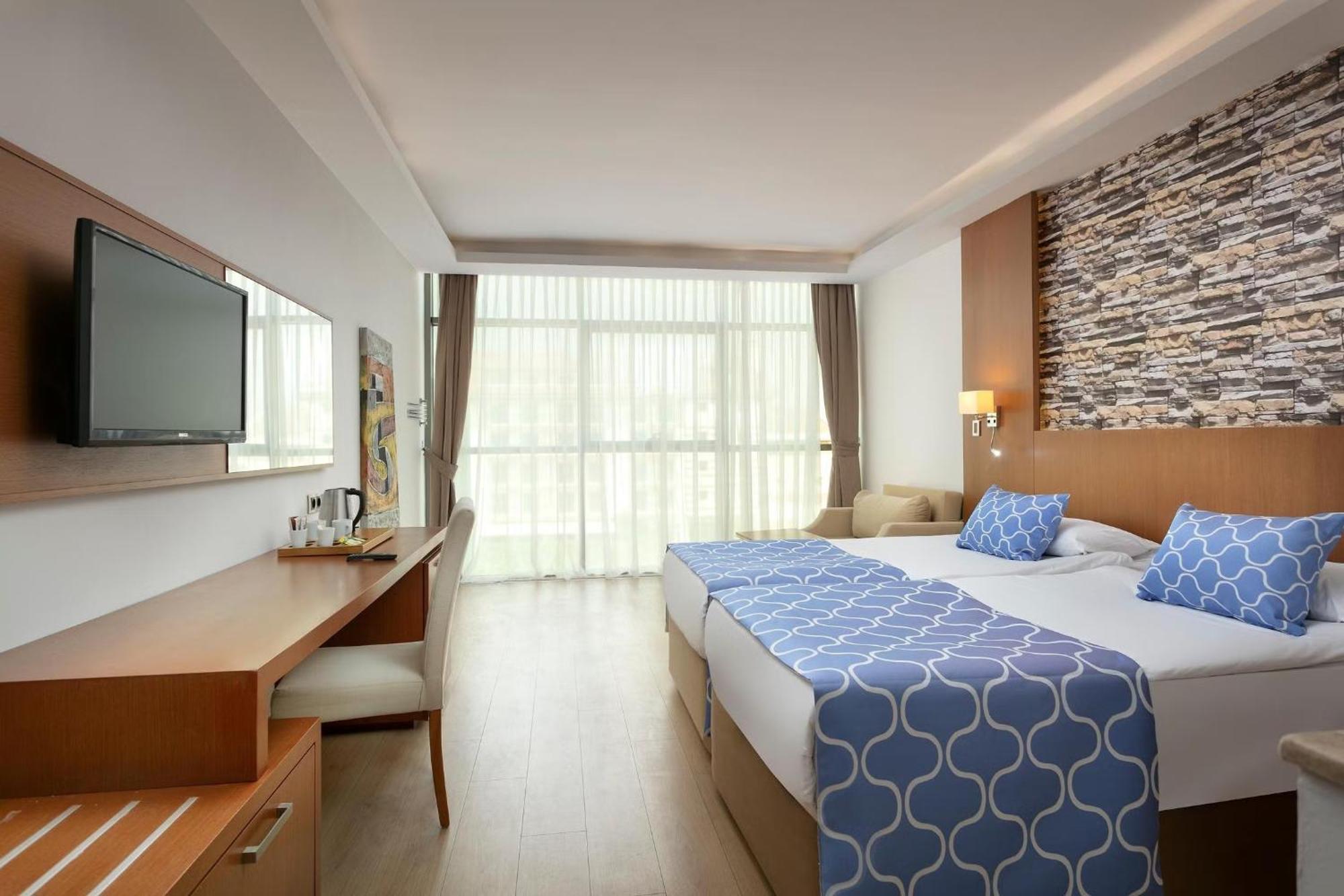 Armas Life Belek Hotel Bagian luar foto