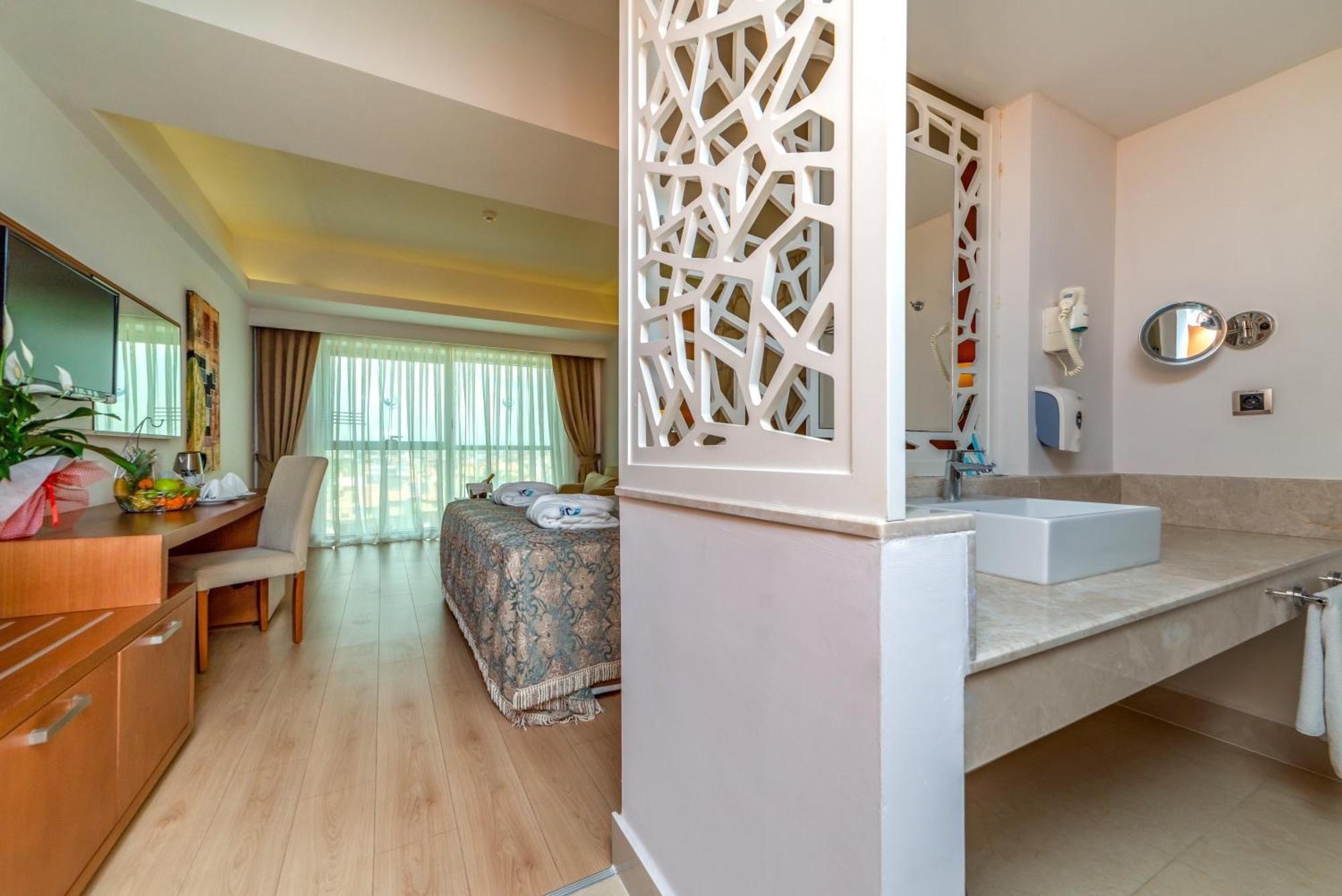Armas Life Belek Hotel Ruang foto
