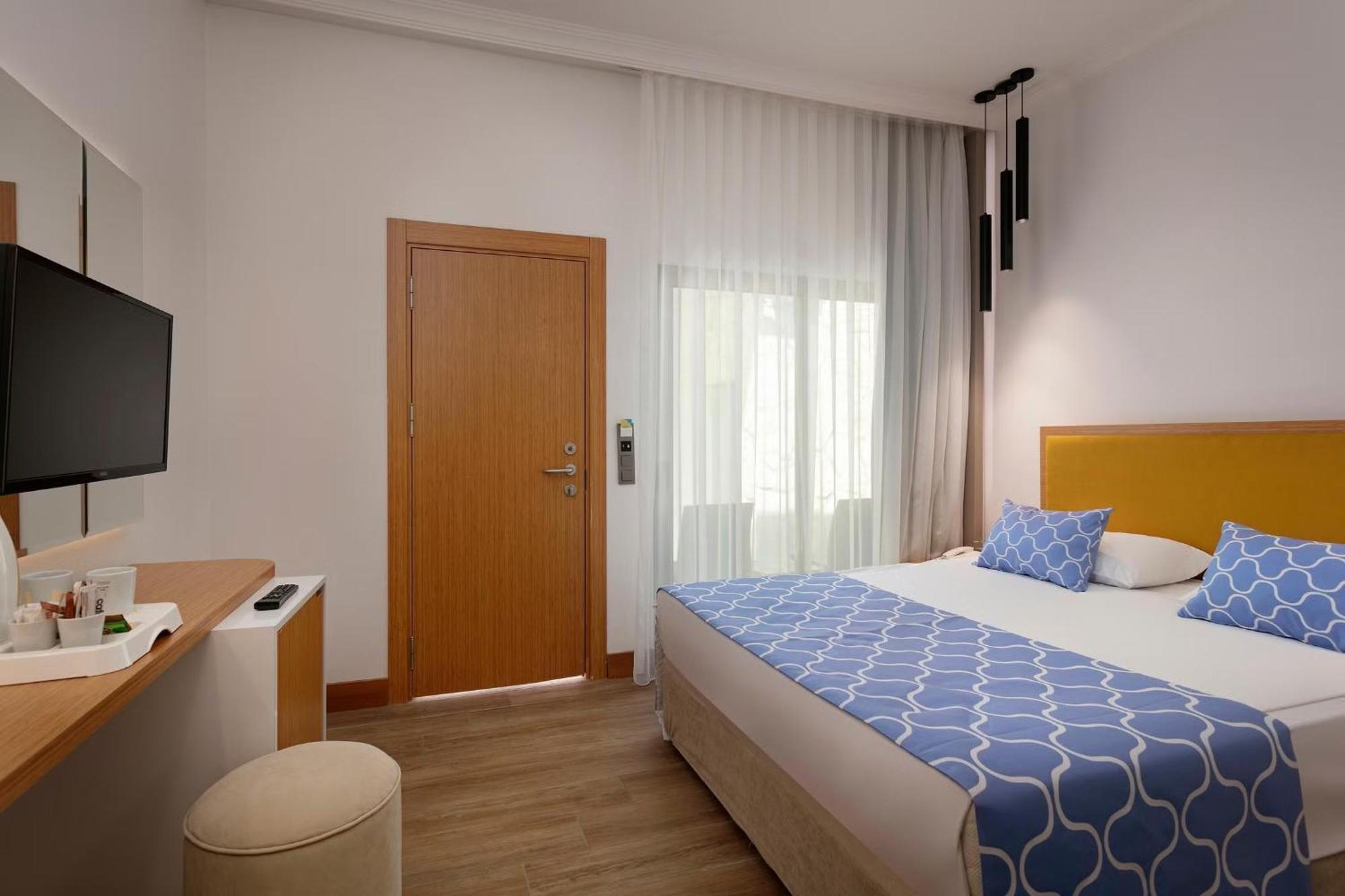Armas Life Belek Hotel Bagian luar foto